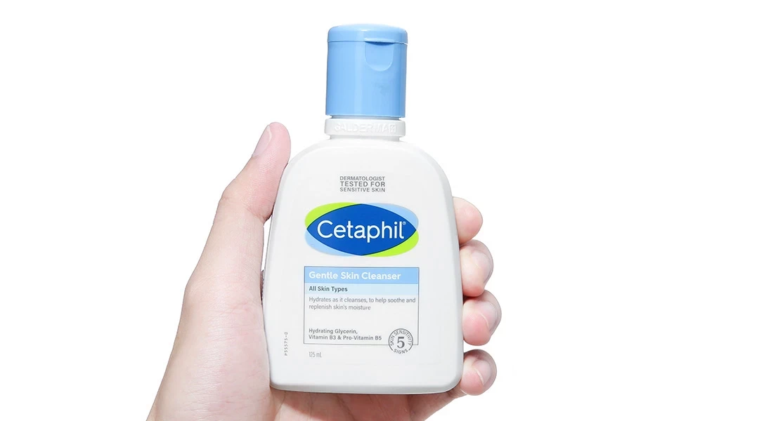 Sữa rửa mặt CETAPHIL Gentle Skin Cleanser giúp làm sạch và làm dịu da (Chai 125ml)